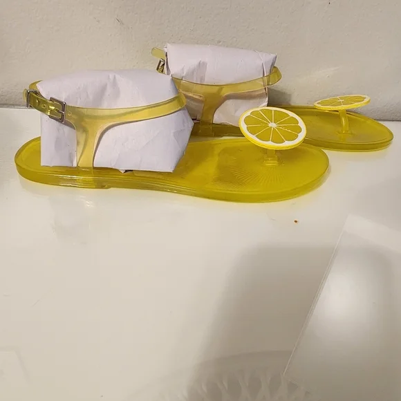 KATY PERRY YELLOW Sandals with Lemon Detail - Picture 7 of 7